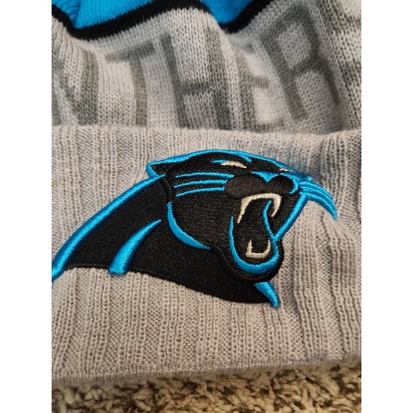 Carolina Panthers New Era Gray Keep Pounding Adult Cuffed Knit Beanie Hat OSFM - Picture 2 of 9